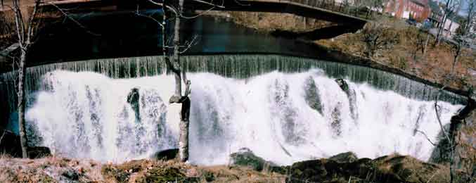 Yantic Falls